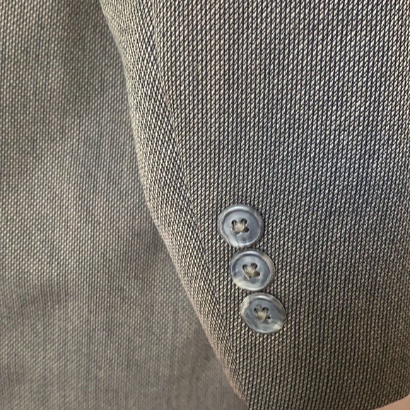 J. FERRAR Suit Coat Sz 42R - Picture 6 of 12